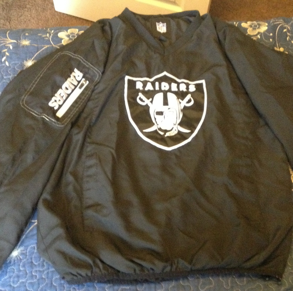 Raiders windbreaker
